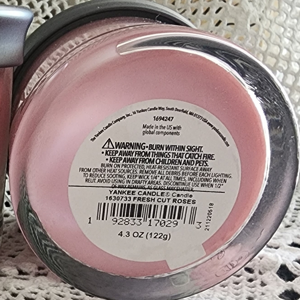 Yankee Candles 2 bundle set - Picture 3 of 3